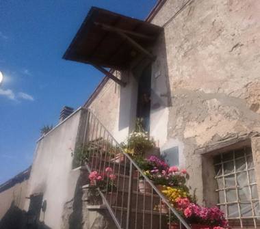 Trilocale in vendita a Roccalbegna, Frazione Cana