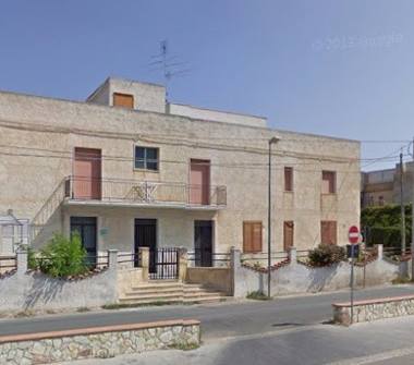 Palazzo/Stabile in vendita a Castelvetrano, Frazione Marinella