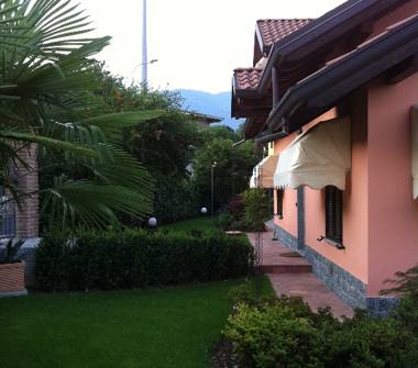 Casa indipendente in vendita a Caravate (Varese)