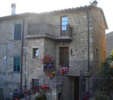 Rustico/Casale in vendita a Piegaro, Frazione Pietrafitta