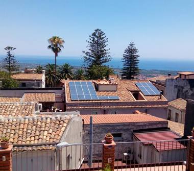 Affitto Appartamento Vacanze a Piedimonte Etneo (Catania)