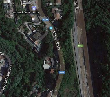 Capannone in vendita a Pellezzano, Frazione Coperchia