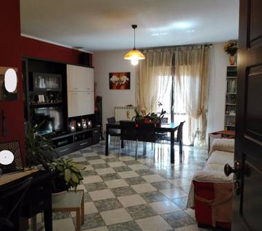 Appartamento in vendita a Iglesias, Frazione Centro città