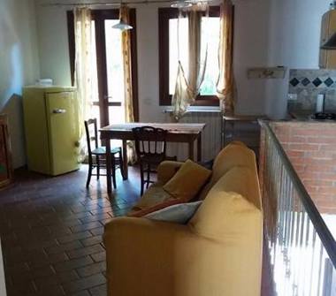 Bilocale in vendita a Rovigo, Frazione Centro città