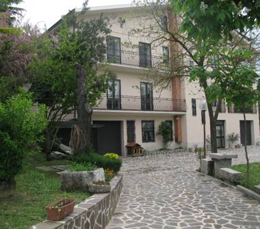 Casa indipendente in vendita a Cercemaggiore, Frazione Fonte La Noce