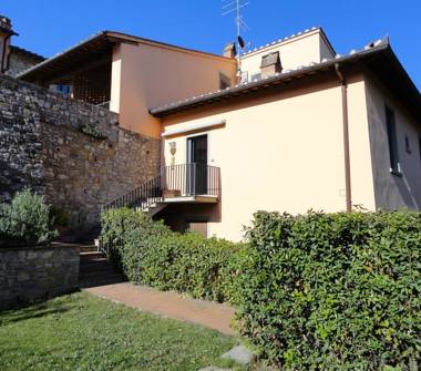 Trilocale in vendita a Greve in Chianti, Frazione Il Ferrone