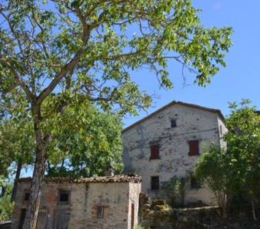Rustico/Casale in vendita a Lugagnano Val D'Arda, Frazione Rustigazzo