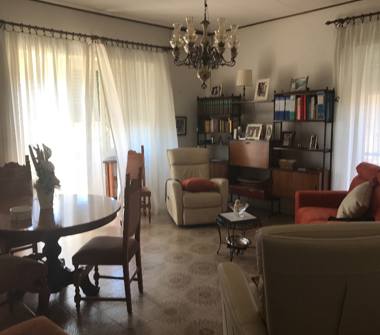 Trilocale in vendita a Roma, Zona Cinecittà