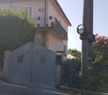 Porzione di casa in vendita a Luni (La Spezia)