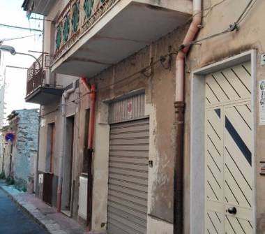 Quadrilocale in vendita a Gela (Caltanissetta)