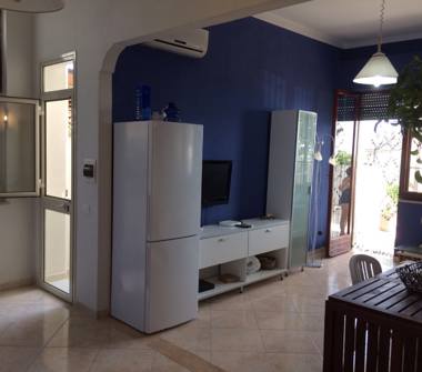 Casa indipendente in vendita a Altavilla Milicia (Palermo)