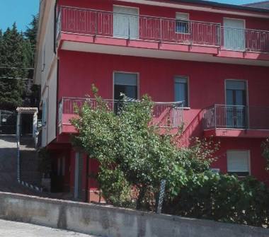 Casa indipendente in vendita a Tiriolo (Catanzaro)