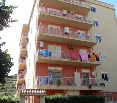 Appartamento in vendita a Messina, Frazione Pistunina