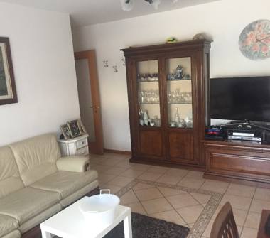 Appartamento in vendita a Udine, Frazione Centro città, Via Giuseppe De Monte Livorno 6