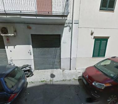 Magazzino in vendita a Palermo, Zona Calatafimi Bassa