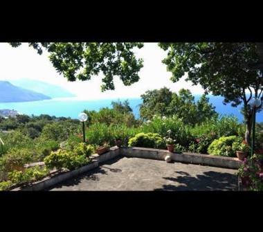 Villetta a schiera in vendita a Ispani, Frazione Capitello