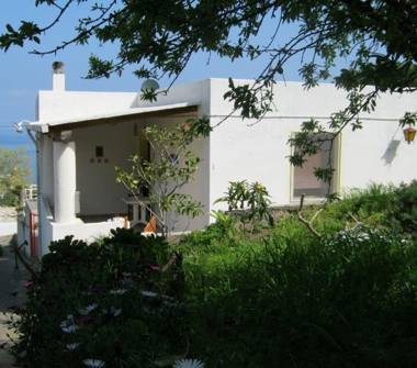 Appartamento in vendita a Malfa (Messina)