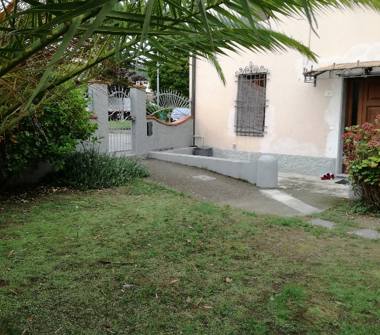 Affitto Rustico/Casale Vacanze a Massarosa, Frazione Piano Di Conca