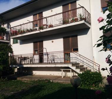 Appartamento in vendita a Capodimonte (Viterbo)