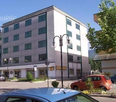  Attività commerciale in vendita a Telese Terme (Benevento)