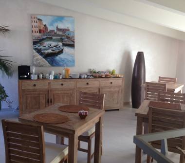 Albergo/Struttura ricettiva in vendita a Olbia, Frazione Centro città