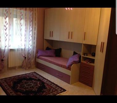 Affitto Stanza Singola a Roma, Zona Cinecittà