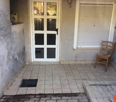 Quadrilocale in vendita a Borgorose, Frazione Corvaro, Via delle Cave 1