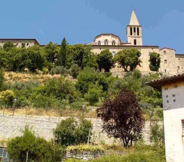 Rustico/Casale in vendita a Todi (Perugia)