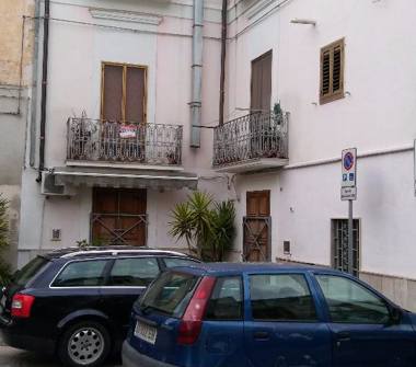 Quadrilocale in vendita a Foggia, Frazione Centro città