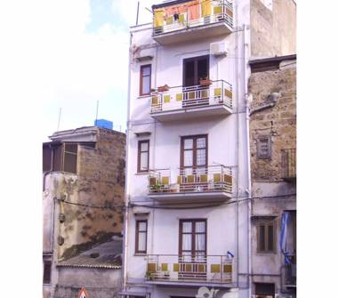 Casa indipendente in vendita a Carini (Palermo)