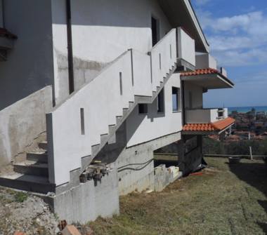 Casa indipendente in vendita a Montesilvano (Pescara)