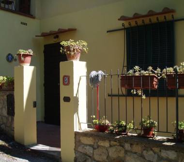 Casa indipendente in vendita a Firenze, Zona Careggi