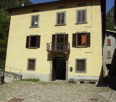 Bilocale in vendita a Isola di Fondra, Frazione Trabuchello