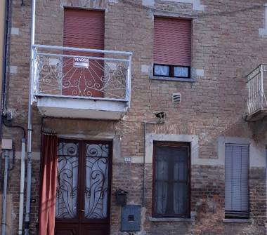 Casa indipendente in vendita a Montegrosso d'Asti (Asti)