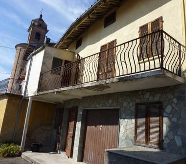 Quadrilocale in vendita a Castelnuovo Calcea (Asti)