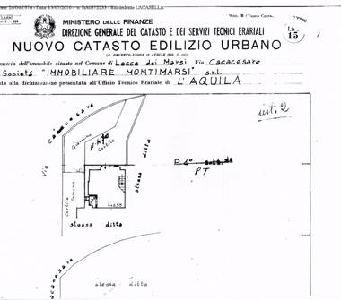 Casa indipendente in vendita a Lecce nei Marsi (L'Aquila)