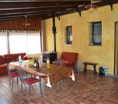 Casa indipendente in vendita a Passignano sul Trasimeno, Frazione Colpiccione