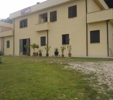 Villa in vendita a Gallese, Frazione Valli