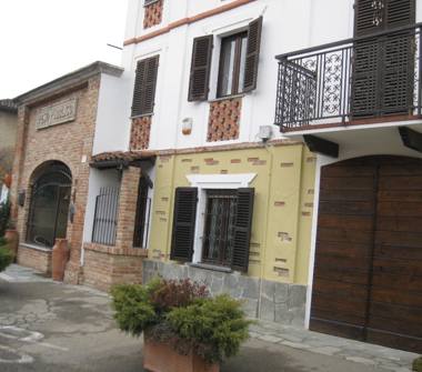 Casa indipendente in vendita a Frinco (Asti)