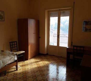 Porzione di casa in affitto a Frosinone, Frazione Centro città, Via Ferrarelli Vincenzo 95
