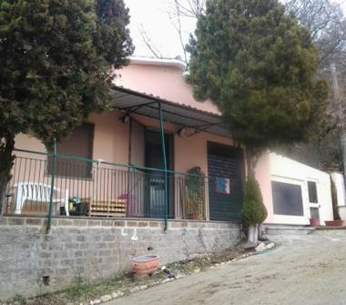 Casa indipendente in vendita a Castel Viscardo, Frazione Monterubiaglio