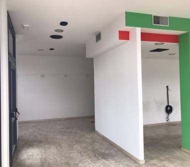 Negozio in affitto a Montemurlo, Frazione Mazzone