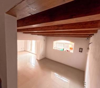 Casa indipendente in vendita a Messina, Frazione Santo Stefano Mezzano