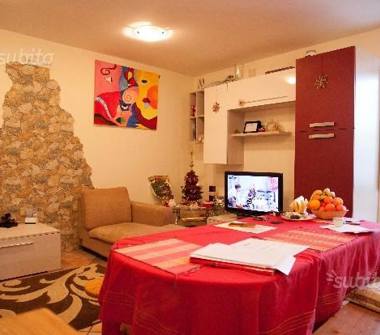 Casa indipendente in vendita a Catanzaro, Frazione Centro città