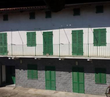 Casa indipendente in vendita a Brusasco, Frazione Marcorengo