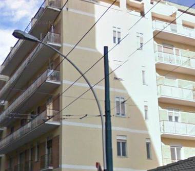 Trilocale in vendita a Chieti, Frazione Centro città