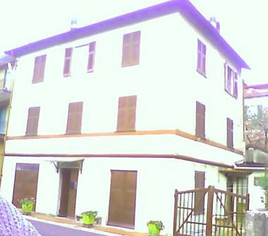 Quadrilocale in vendita a Torriglia (Genova)