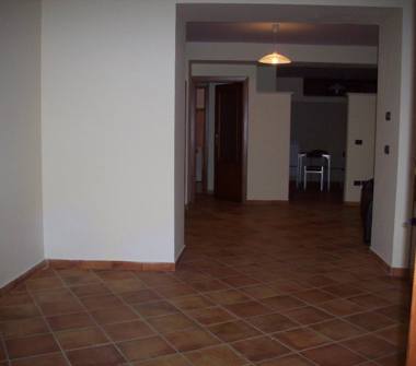 Trilocale in affitto a Scoppito, Frazione Civitatomassa