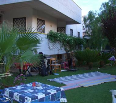 Villa in affitto a Noicàttaro, Frazione Parchitello