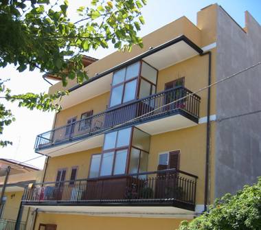 Trilocale in vendita a Misterbianco, Frazione Poggio Del Lupo